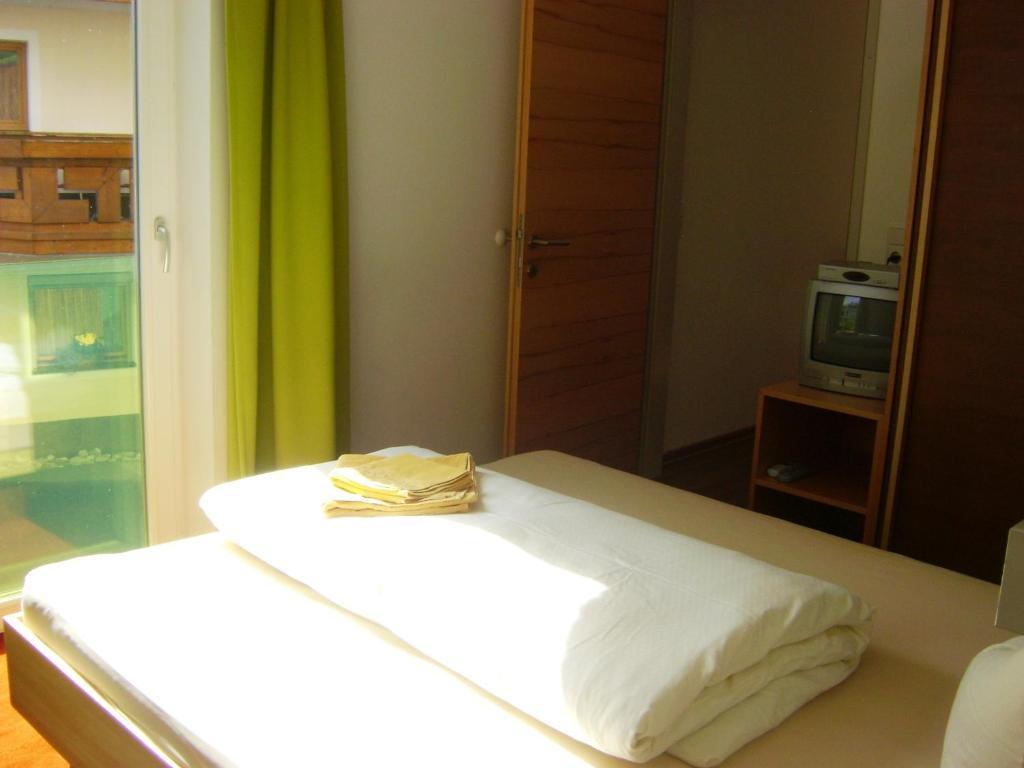 Almandin Apartments Ischgl Phòng bức ảnh