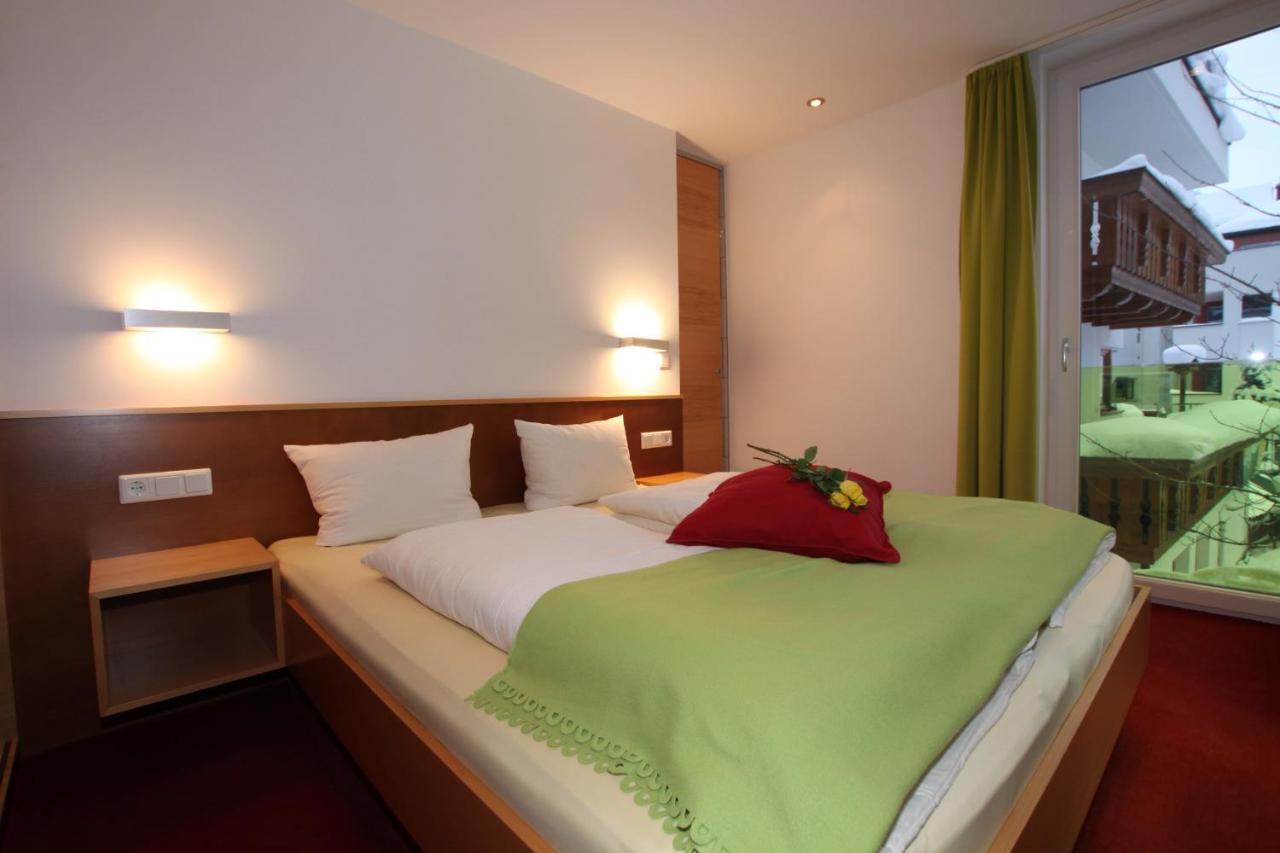 Almandin Apartments Ischgl Ngoại thất bức ảnh